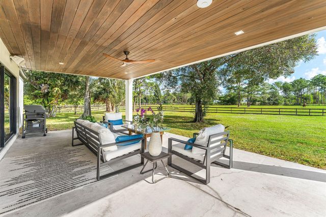 6296 188th Trail N, Loxahatchee, FL 33470