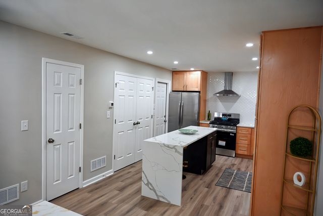 1098 Mansfield Court, Norcross, GA 30093