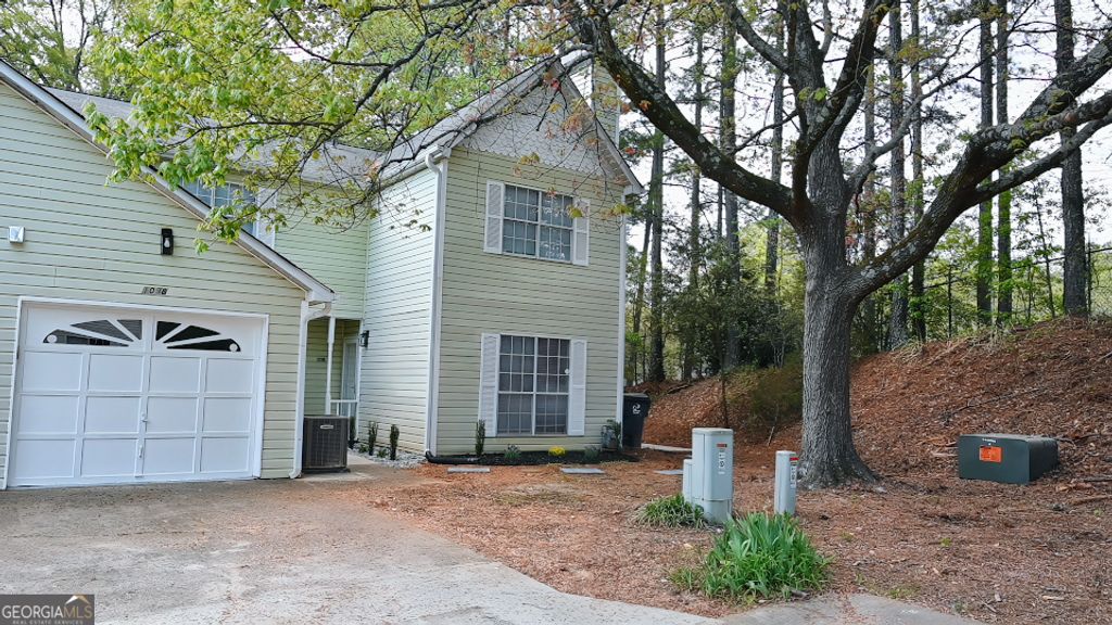 1098 Mansfield Court, Norcross, GA 30093