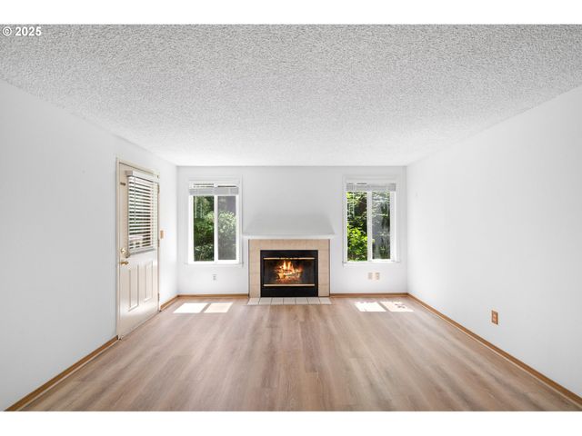 13216 Ne SALMON CREEK Ave J1, Vancouver, WA 98686