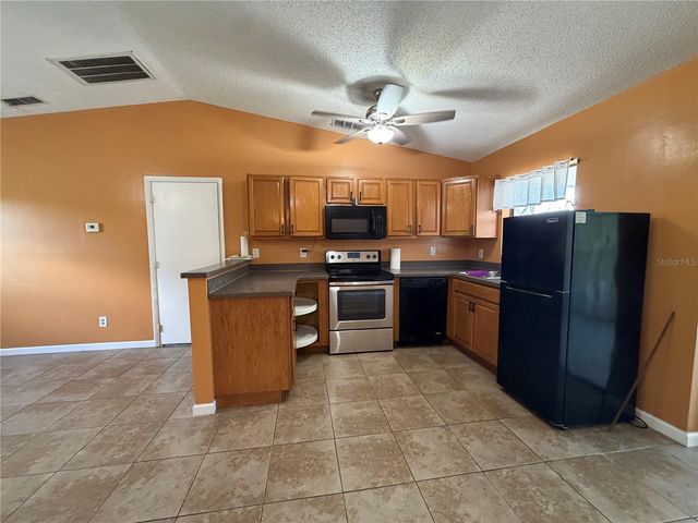 348 CORNWALLIS COURT, Kissimmee, FL 34758