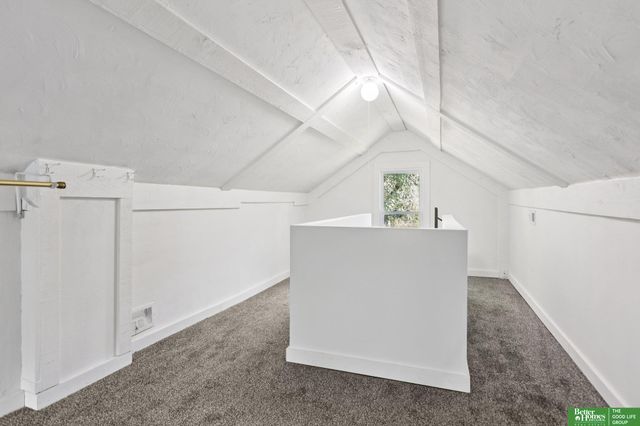 4234 Pinkney Street, Omaha, NE 68111