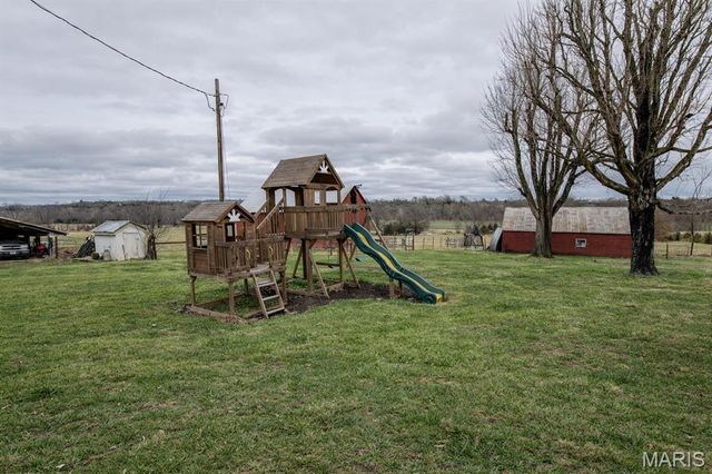 9081 & 9085 W Red Oak Road, Rosebud, MO 63091