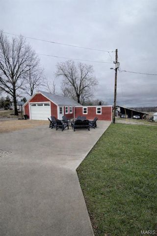 9081 & 9085 W Red Oak Road, Rosebud, MO 63091