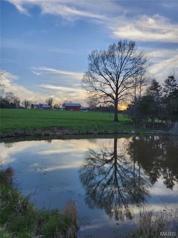 9081 & 9085 W Red Oak Road, Rosebud, MO 63091