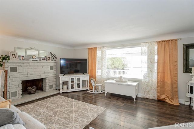 9081 & 9085 W Red Oak Road, Rosebud, MO 63091