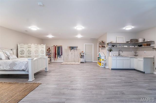 9081 & 9085 W Red Oak Road, Rosebud, MO 63091