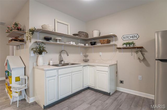 9081 & 9085 W Red Oak Road, Rosebud, MO 63091