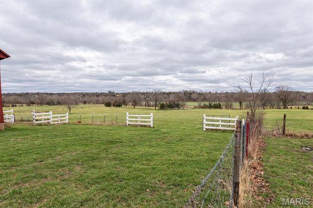 9081 & 9085 W Red Oak Road, Rosebud, MO 63091