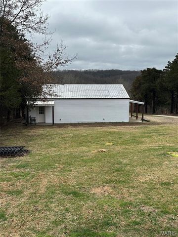 9081 & 9085 W Red Oak Road, Rosebud, MO 63091