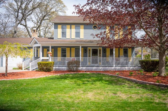 1086 Ivanhoe Drive, Muskegon, MI 49445