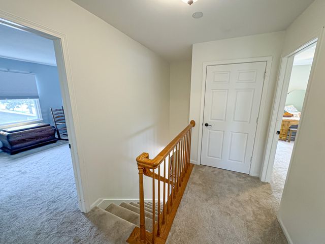 1086 Ivanhoe Drive, Muskegon, MI 49445