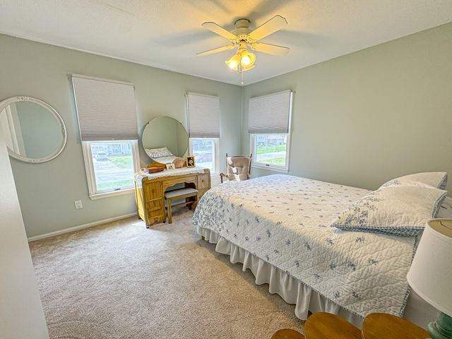 1086 Ivanhoe Drive, Muskegon, MI 49445