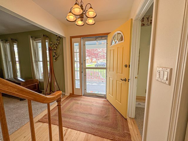 1086 Ivanhoe Drive, Muskegon, MI 49445