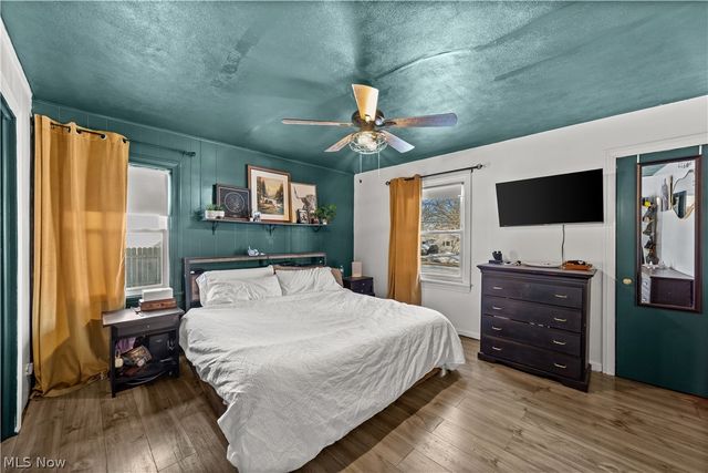 1028 Foster Avenue, Elyria, OH 44035