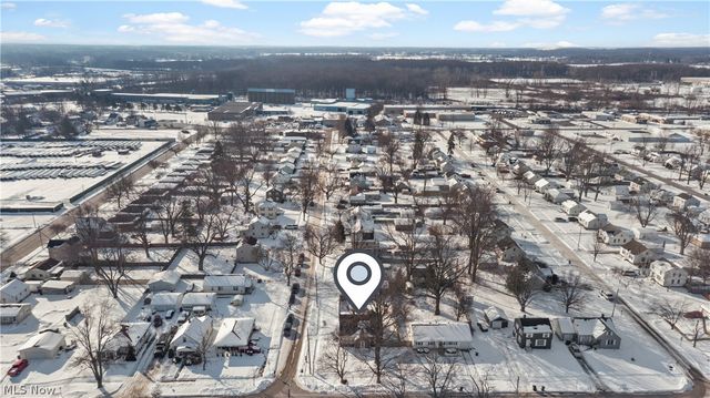 1028 Foster Avenue, Elyria, OH 44035