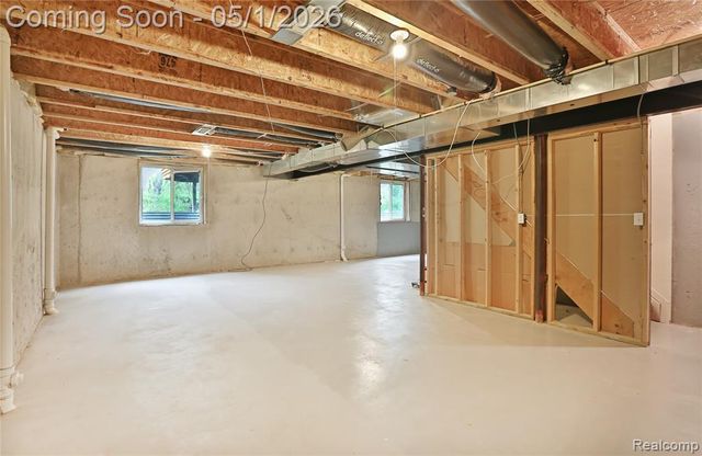 42040 Richmond Drive, Van Buren, MI 48111