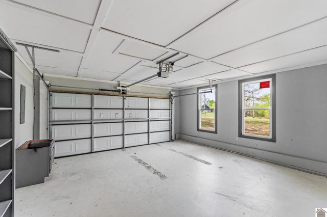 705 Darnell Road, Benton, KY 42025