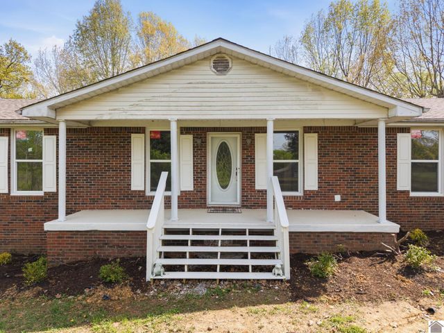 705 Darnell Road, Benton, KY 42025