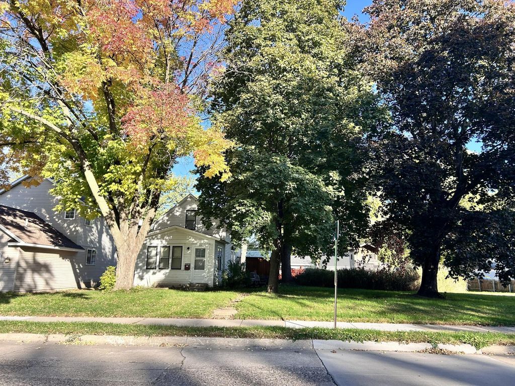 233 17th Avenue N, Hopkins, MN 55343 — photo 5