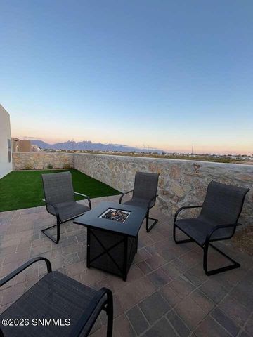 3842 Caspian Road, Las Cruces, NM 88012