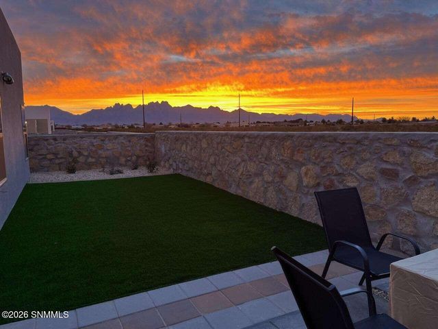 3842 Caspian Road, Las Cruces, NM 88012