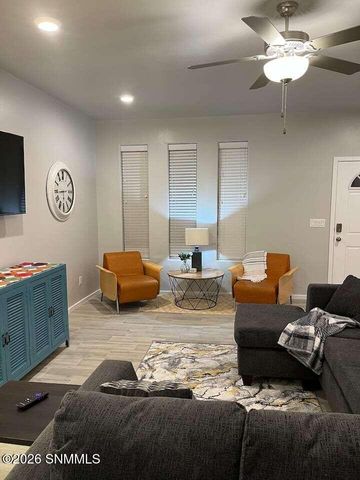 3842 Caspian Road, Las Cruces, NM 88012