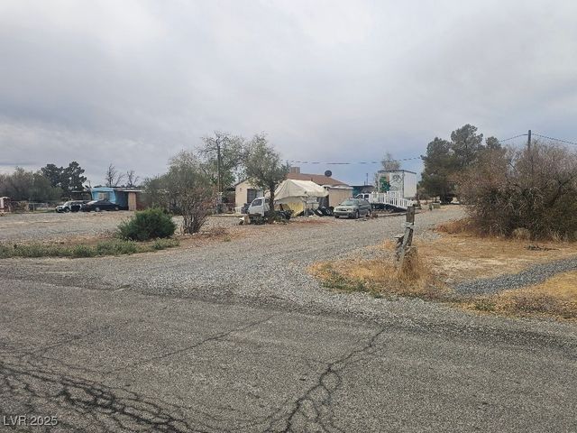 2341 Shady Lane, Pahrump, NV 89060