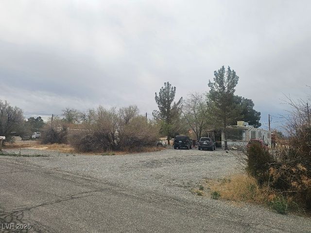 2341 Shady Lane, Pahrump, NV 89060