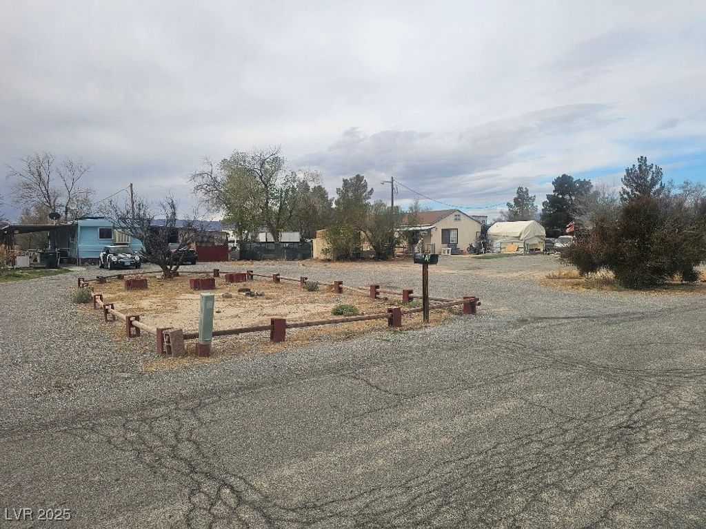 2341 Shady Lane, Pahrump, NV 89060