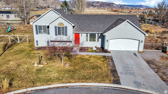 272 N 350 E, Elsinore, UT 84724