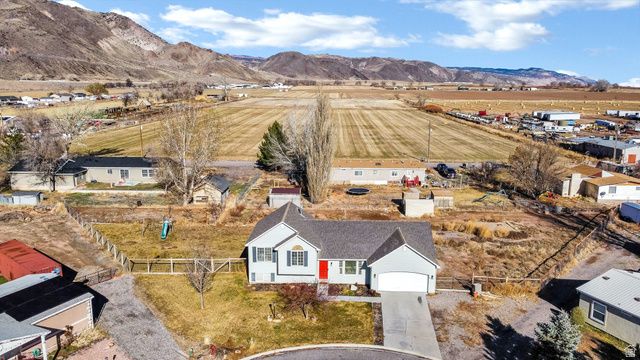 272 N 350 E, Elsinore, UT 84724