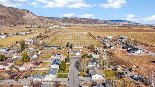 272 N 350 E, Elsinore, UT 84724