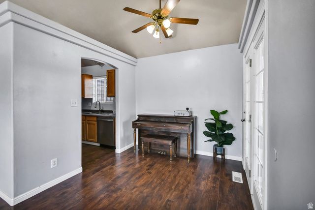 272 N 350 E, Elsinore, UT 84724