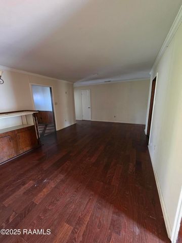 304 Martin Oaks Drive, Lafayette, LA 70501