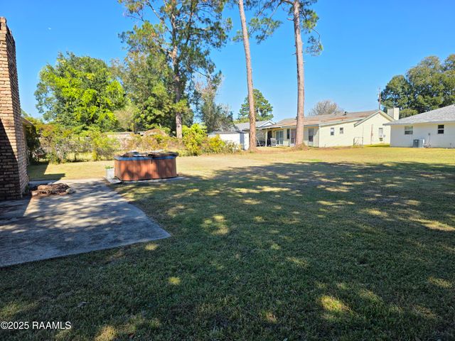 304 Martin Oaks Drive, Lafayette, LA 70501