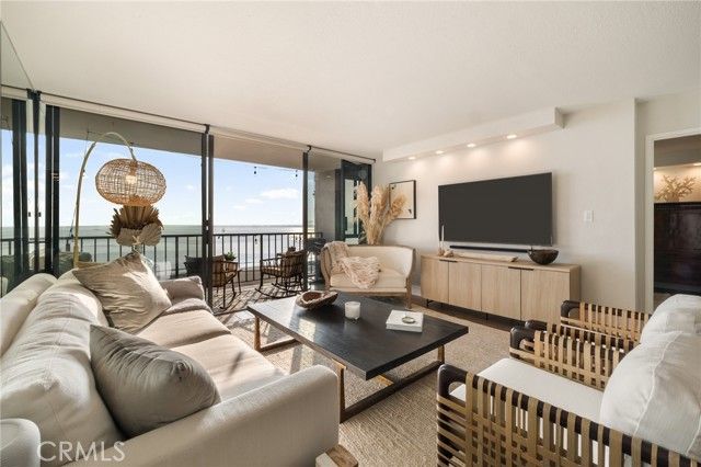 1750 E Ocean Boulevard 209, Long Beach, CA 90802