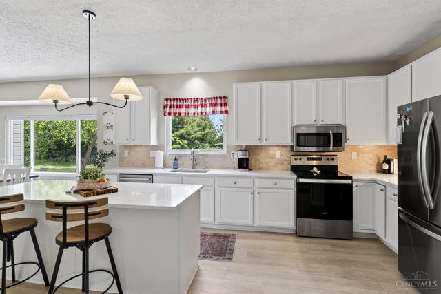5274 Greenhouse Drive, Mason, OH 45040