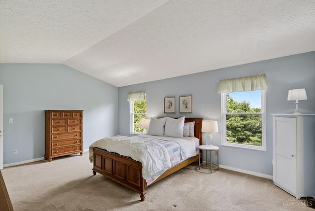5274 Greenhouse Drive, Mason, OH 45040