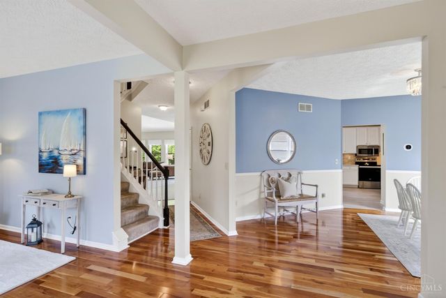 5274 Greenhouse Drive, Mason, OH 45040