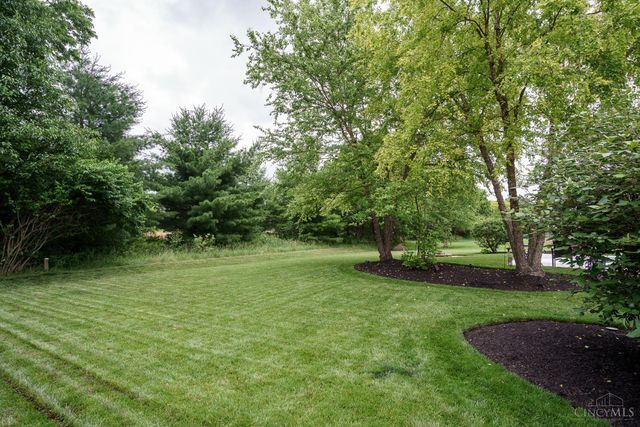 5274 Greenhouse Drive, Mason, OH 45040