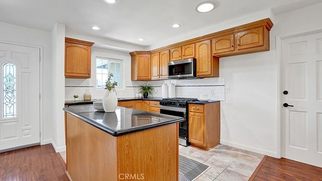 7463 Bradley, Buena Park, CA 90620