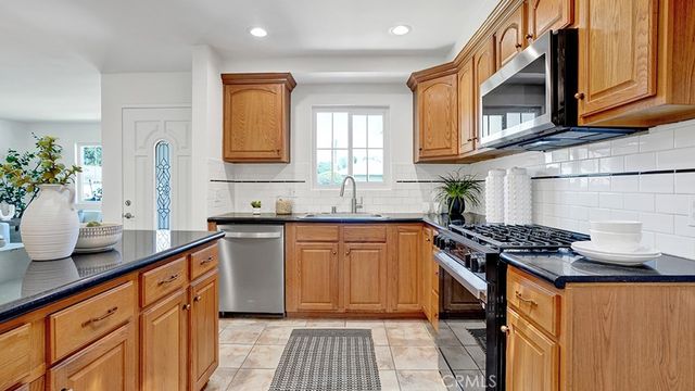 7463 Bradley, Buena Park, CA 90620