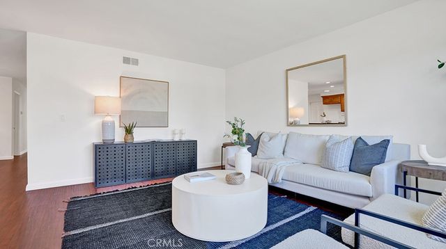 7463 Bradley, Buena Park, CA 90620