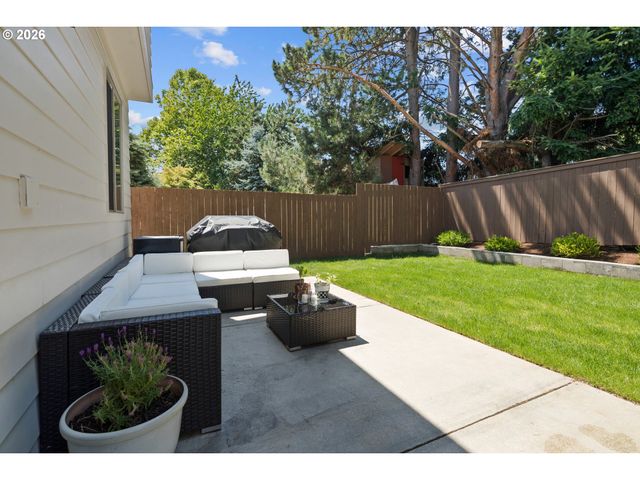10981 Se 129TH Ave, Happy Valley, OR 97086