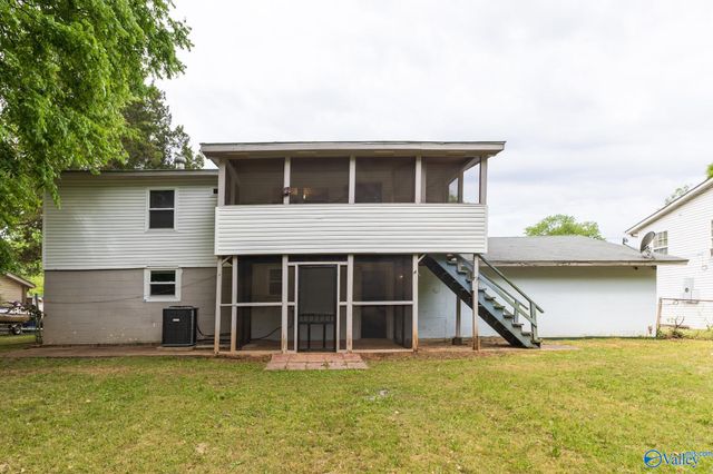 2200 Wimberly Drive, Huntsville, AL 35816