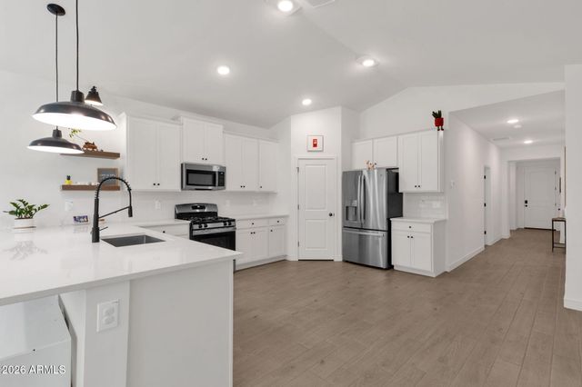 7647 W Park Street, Laveen, AZ 85339