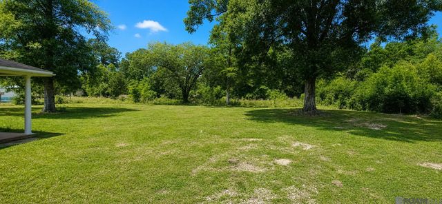 14202 Jones Rd, Ponchatoula, LA 70454