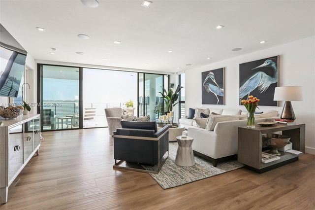 1930 Bay Drive 4, Miami Beach, FL 33141