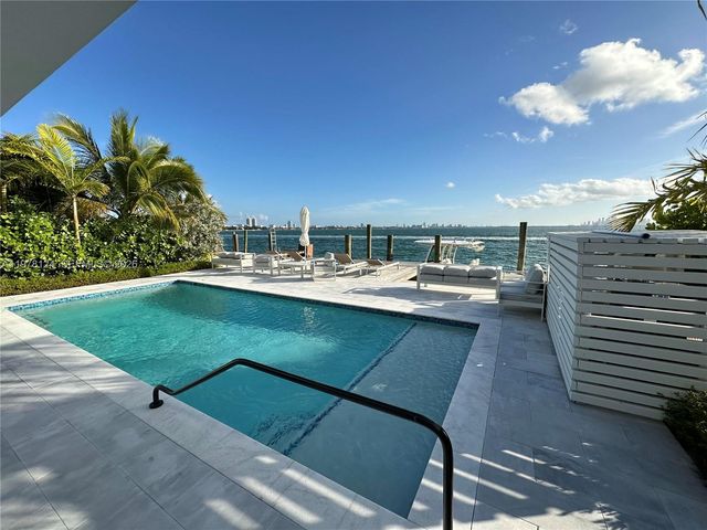 1930 Bay Drive 4, Miami Beach, FL 33141